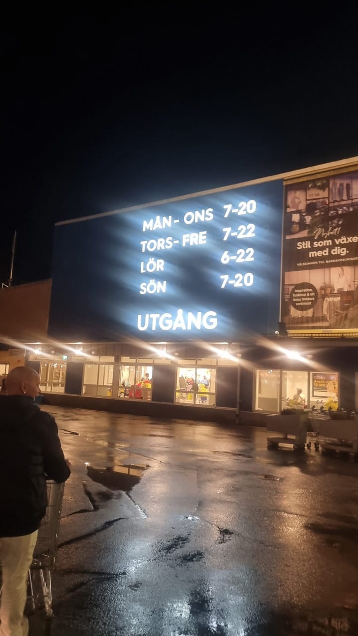 Julklappar och hotellfrukost.