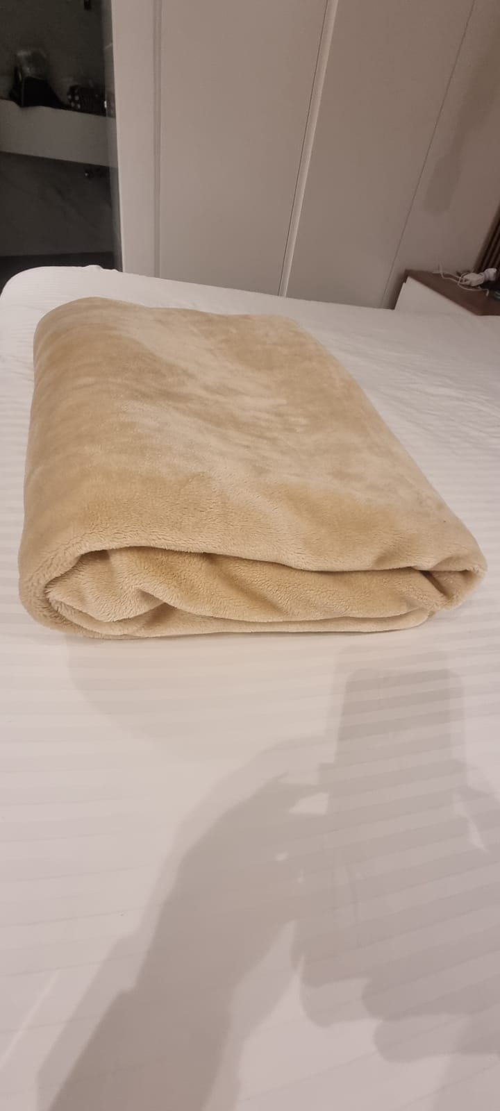 Glasdörrar, hav och täckes bråk.